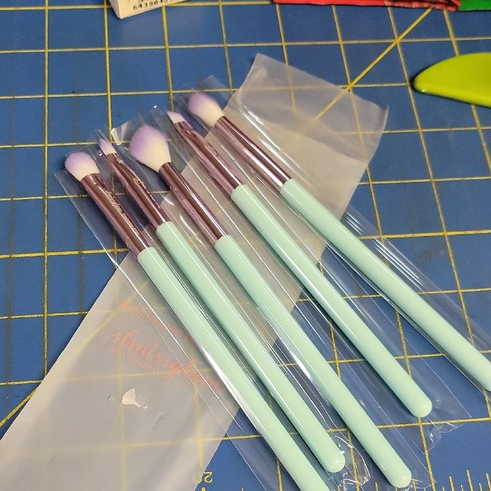 Mint Green Makeup Ombre Brush Set with Purple Tips Set of 5